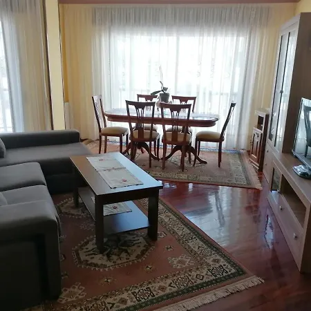 Piso As Camelias Apartmán Pontevedra